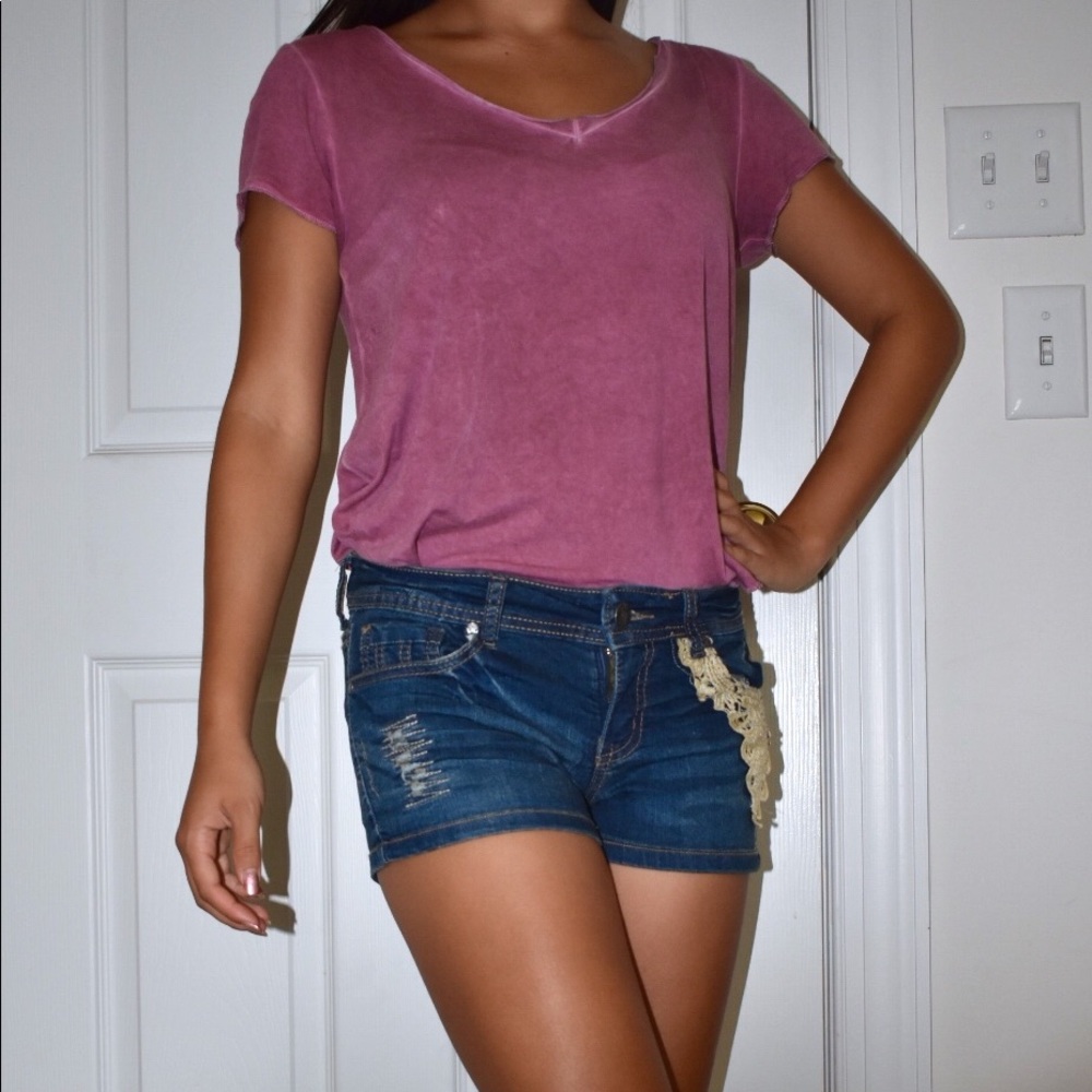 Lace detailed jean shorts